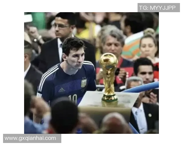 7月3日出生的足球球星及其精彩职业生涯回顾