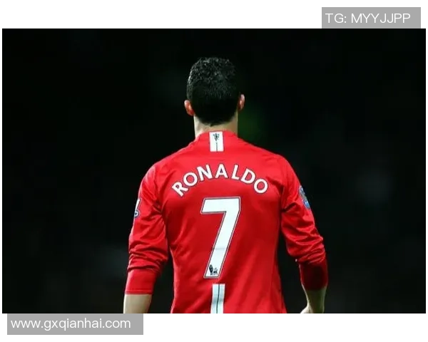 身披7号球衣的世界足坛巨星与他们的传奇故事 身披7号球衣的世界足坛巨星与他们的传奇故事